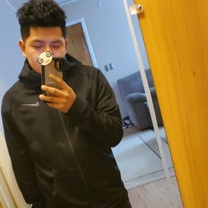 Meet your Posher, Alex c